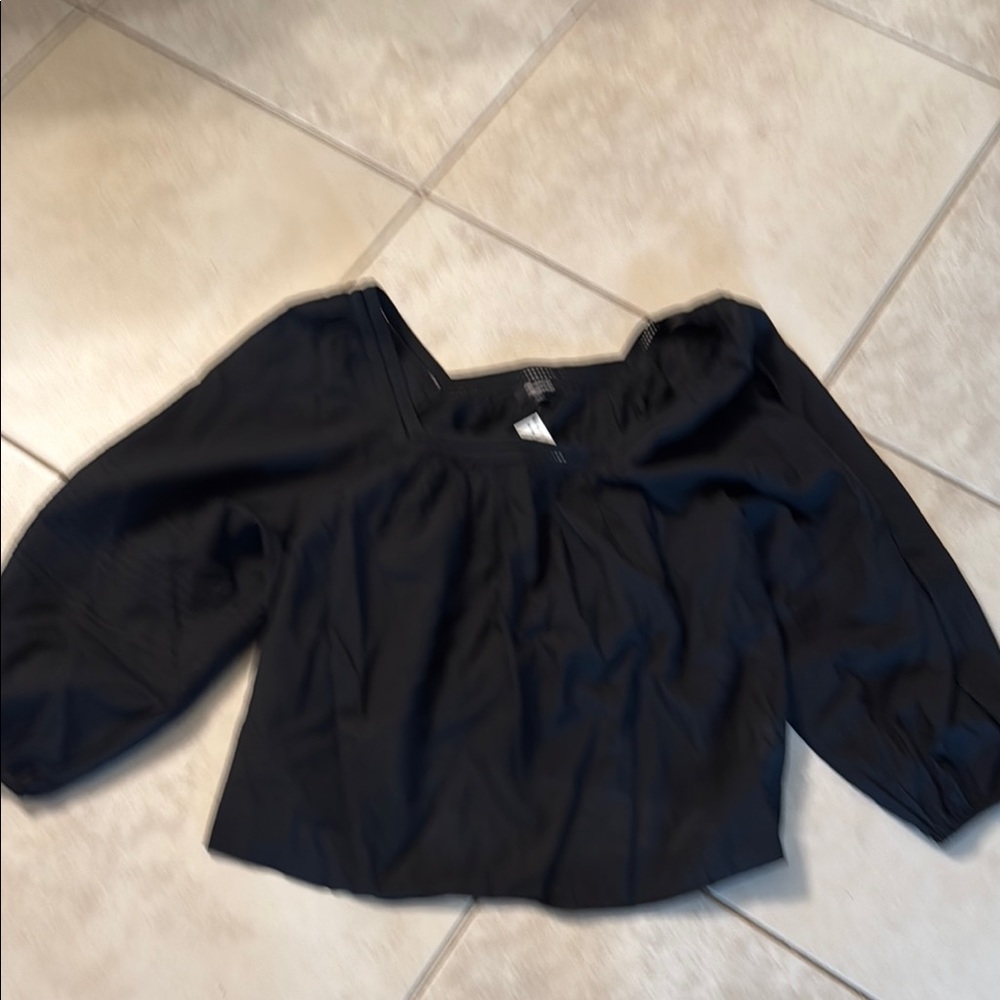 Women's Black Top
